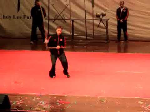 西班牙-三节棍-熊人八卦.flv