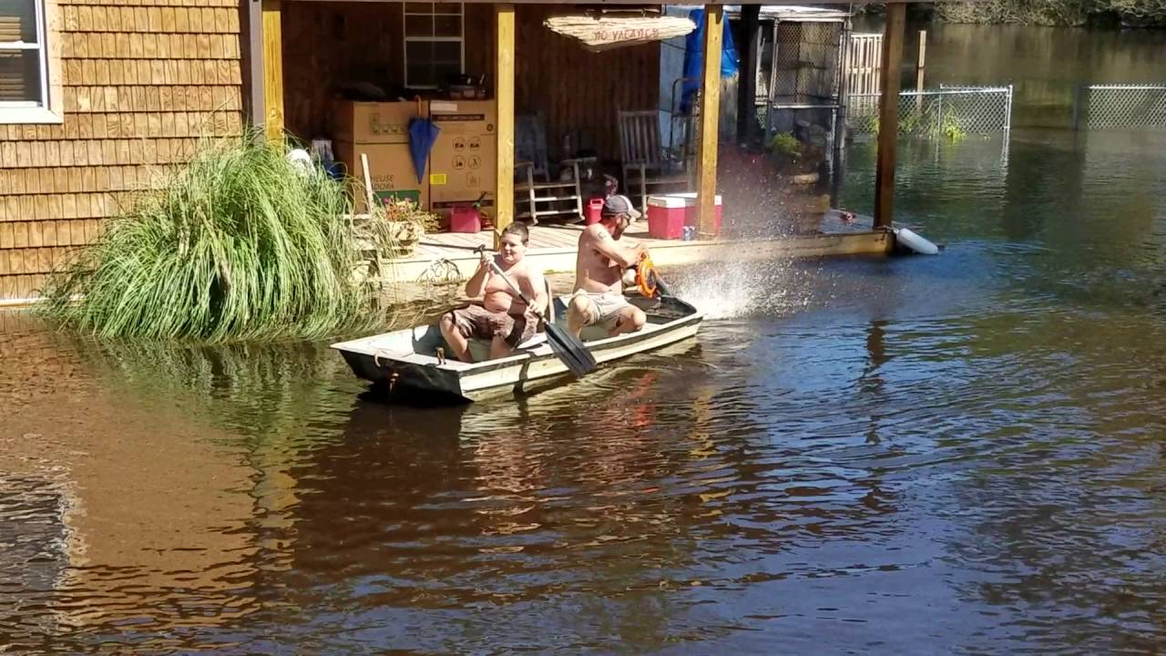 Waccamaw River in Reaves Ferry, NC aka Nakina, NC hurricanematthew