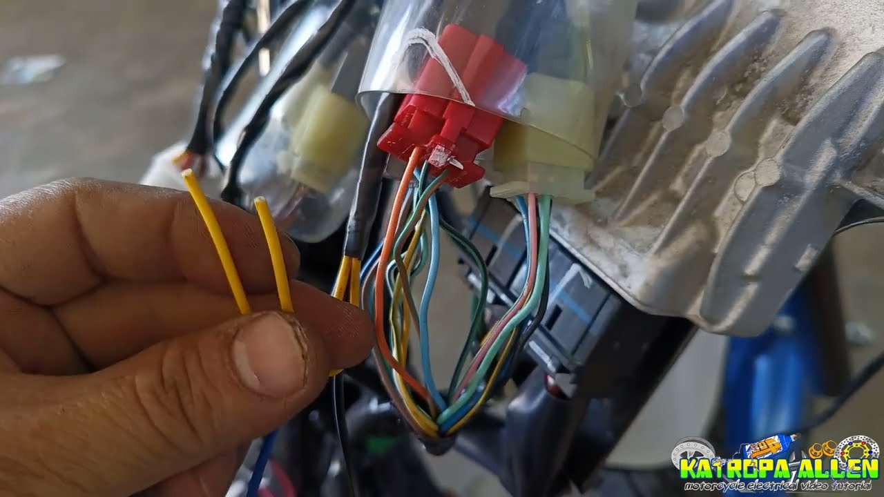 TAMANG PAGKABIT NG ALARM SA HONDA CLICK V3 !! IWAS SIRA NG E.C.U !! IWAS NAKAW PA !!