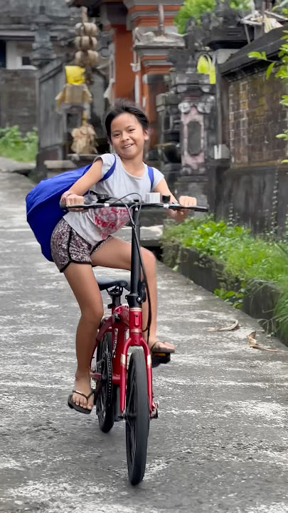 Download lagu Mesya pake sepeda Lipat Baru Ke Laundry Malah Cuci Sendiri !!!