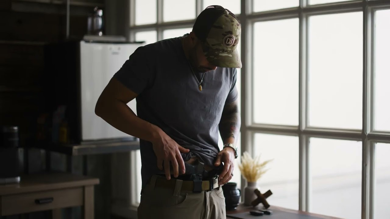 Правильное скрытое ношение оружия с фонарем — встречайте новую кобуру LightGuard!