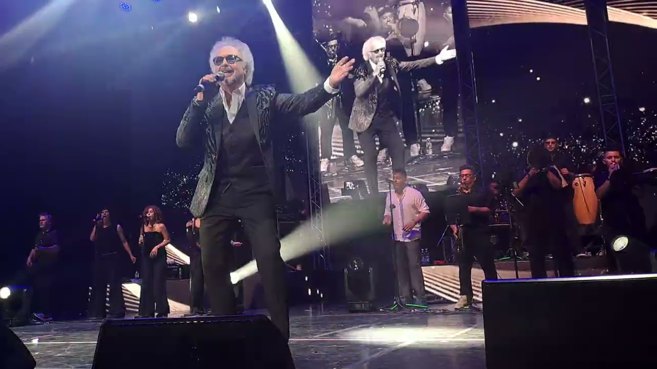 Miguel Alejandro en el Teatro Gran Rex 18 de diciembre 2025