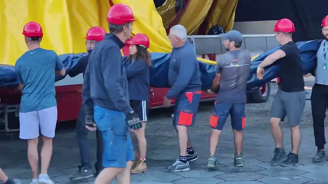 Zirkus Monti Zeltaufbau  in Wettingen am 5. Sept. 2023