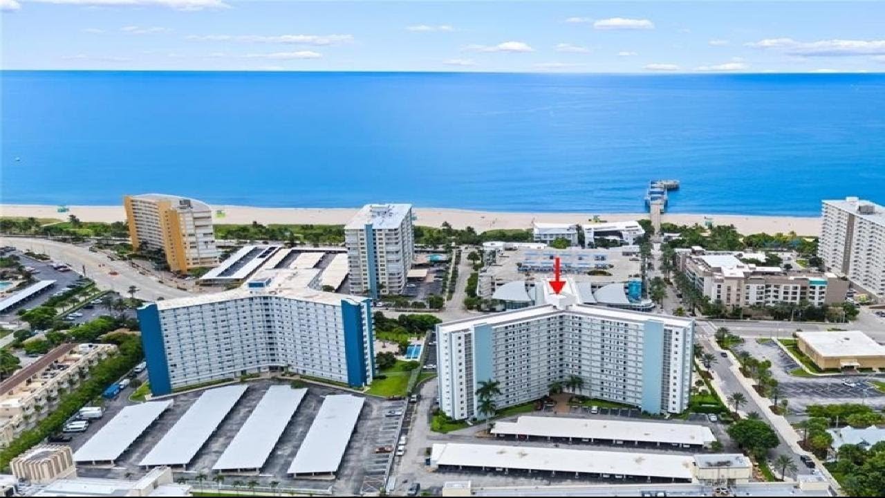 201 N Ocean Blvd, Pompano Beach, FL Presented by Desare Kohn-Laski.