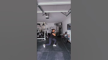 Offset front rack reverse lunge