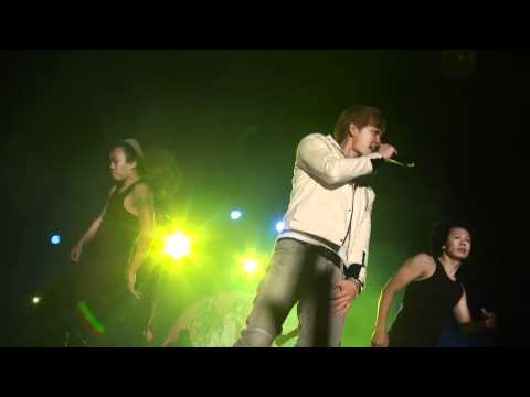 20101124國立宜蘭大學迎新演唱會吳克群演唱愛我恨我