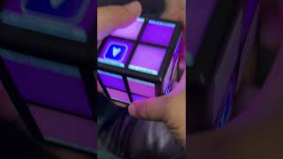 Crosswords but 3D 🧩@WOWCube  Brain Game #smartplay #rubikscube #techtok #wordpuzzlegame