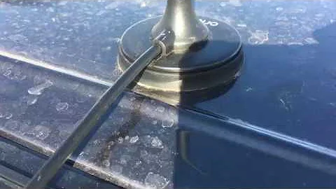 HOW AWESOME & SIMPLE IS THIS UHF & ANTENNA ORICOM 5w