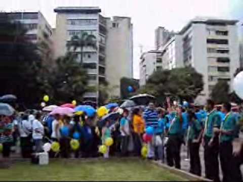 Llegada de las reliquias de Don Bosco a Plaza Francia de Altamira (Caracas, Venezuela)