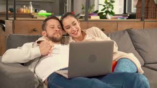 10 SUBTLE SIGNS OF A STRONG RELATIONSHIP