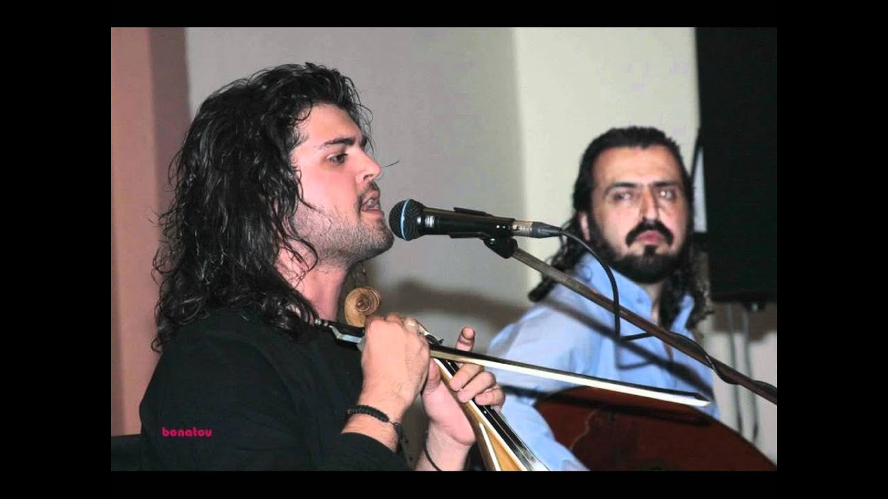 ΠΕΤΡΟΣ ΜΑΡΟΥΛΗΣ ΜΑΝΤΙΝΑΔΕΣ ΣΤΟ ΚΟΝΑΚΙ