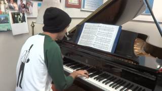 Video-Miniaturansicht von „John plays "Belle" (from "Beauty & the Beast")“