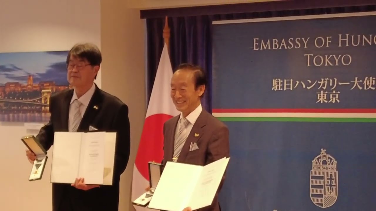 ミュオグラフィアート「ハンガリー国騎士十字功労勲章」授与式