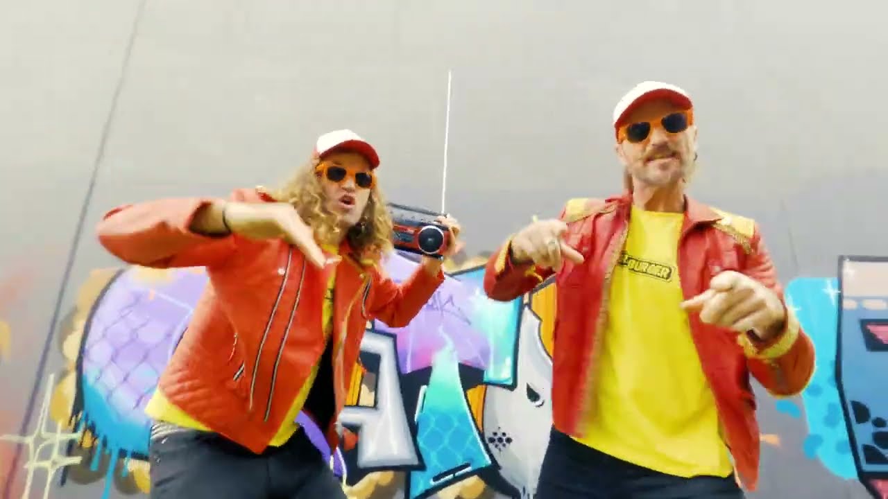 Junior Burger - Big Boy, Big Girl (Official Music Video)