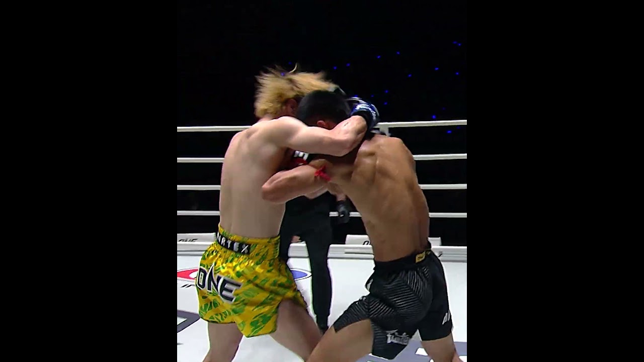 LETHAL KNEES ⚡ Watch Ranma throw down with Katsuki Kitano at ONE SAMURAI 2!
