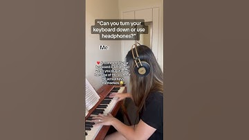 Still loud with headphones 💀 #digitalpiano #pianiste #pianistsofinstagram #musicstudent #pianists