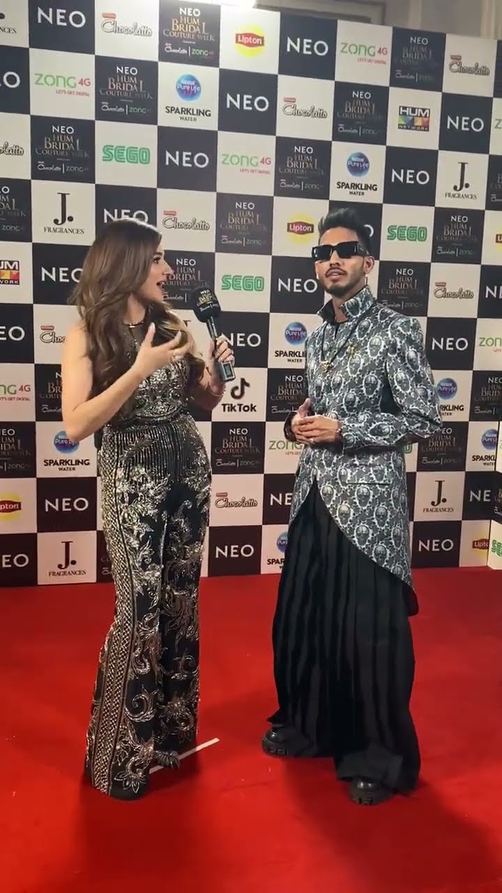 Talha Anjum joins the excitement of the 22nd NEO HUM Bridal Couture Week with his unmatched energy.