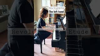 Video thumbnail of "Revolutionary Etude🤯 mini piano lesson for left hand 🥸 #chopin #piano #tutorial"