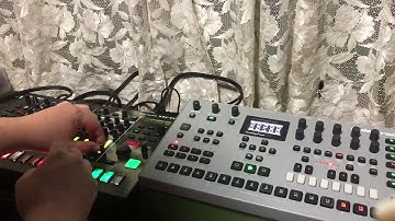 elektron Analog Four Mk2 & Roland TR-8S trance jam