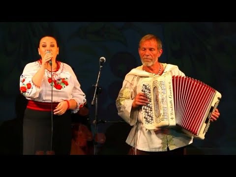 Смотреть клип Ой, у вишневому саду╰❥Красивая Украинская народная песня о любви под баян. Очаровательное исполнение онлайн бесплатно в качестве Смотреть клип Ой, у вишневому саду╰❥Красивая Украинская народная песня о любви под баян. Очаровательное исполнение онлайн бесплатно в качестве