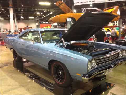 mopars-at-the-2014-muscle-car-and-corvette-nationals-(mcacn)