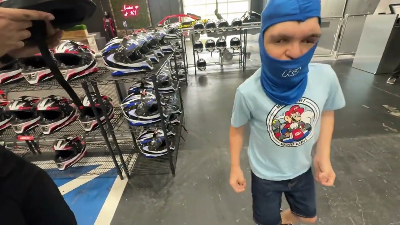 Jesse at k1 speed in The woodlands Tx. For Jesse’s 14th Birthday. 