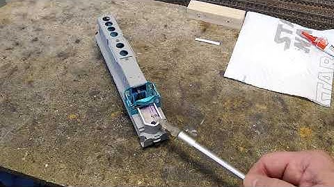 5 locomotives in 30 days part 33 cab replacement proto 2000 SD7