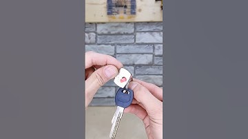 technique to make it easier to insert keys into key ring #easier #keys #keyring #technique