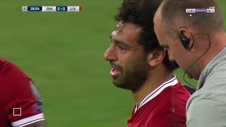 لحظة إصابة محمد صلاح ♕ يبكي ويخرج مصاب في نهائي دوري أبطال أوروبا 2018