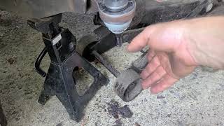 2004 Dodge Ram 1500 lower ball joint replacement part2