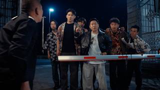 陈翔六点半：小小保安室，出了两队长From a tiny guard booth came two team leaders