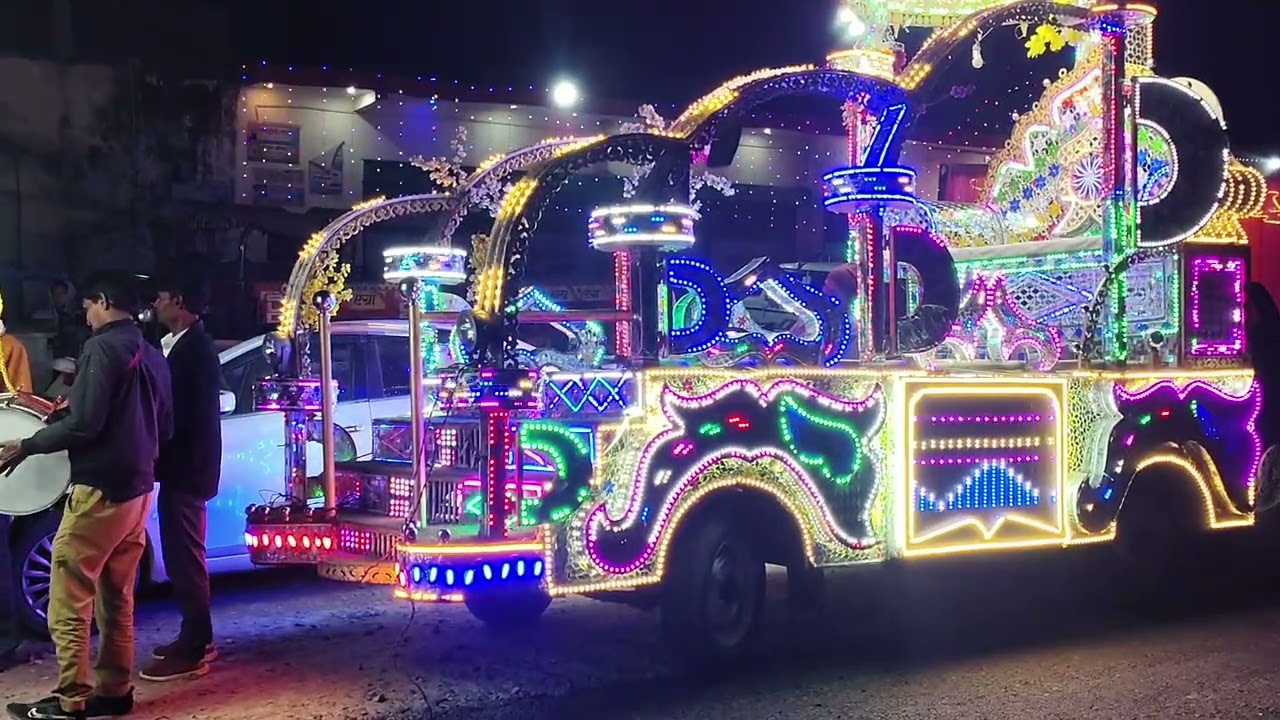 शरीफ बच्चा पार्टी बैंड AJITAPUR jalaun U P #viral #trading #dj 