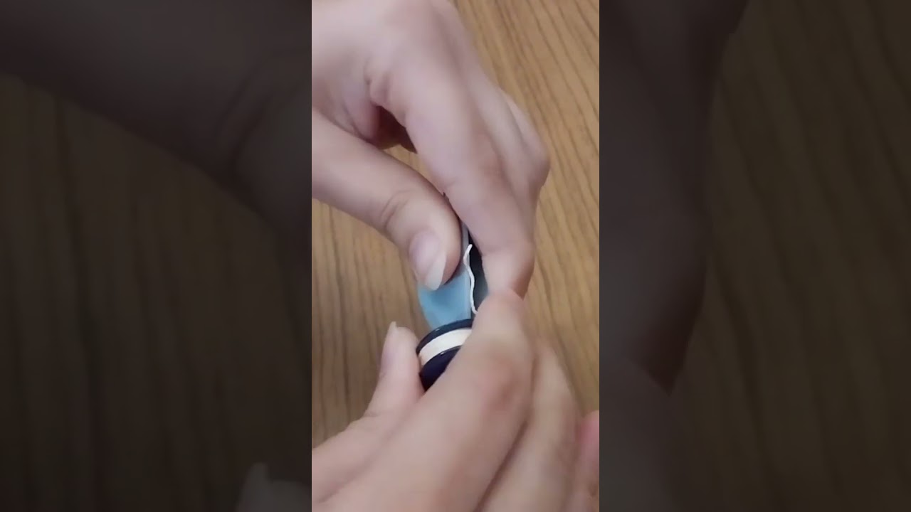 winding a bobbin          ❤️Tatting❤️