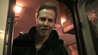 A Skylit Drive - BUS INVADERS Ep. 404