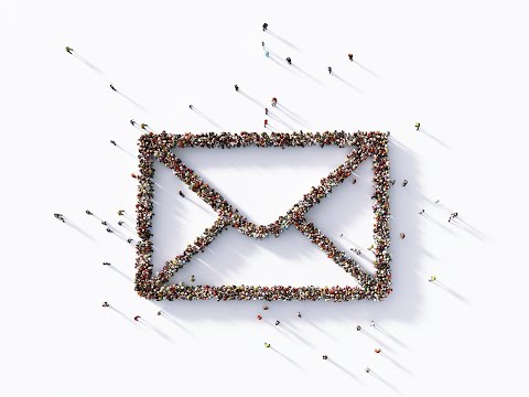 Vídeo: Com puc enviar un correu electrònic a una pàgina web?
