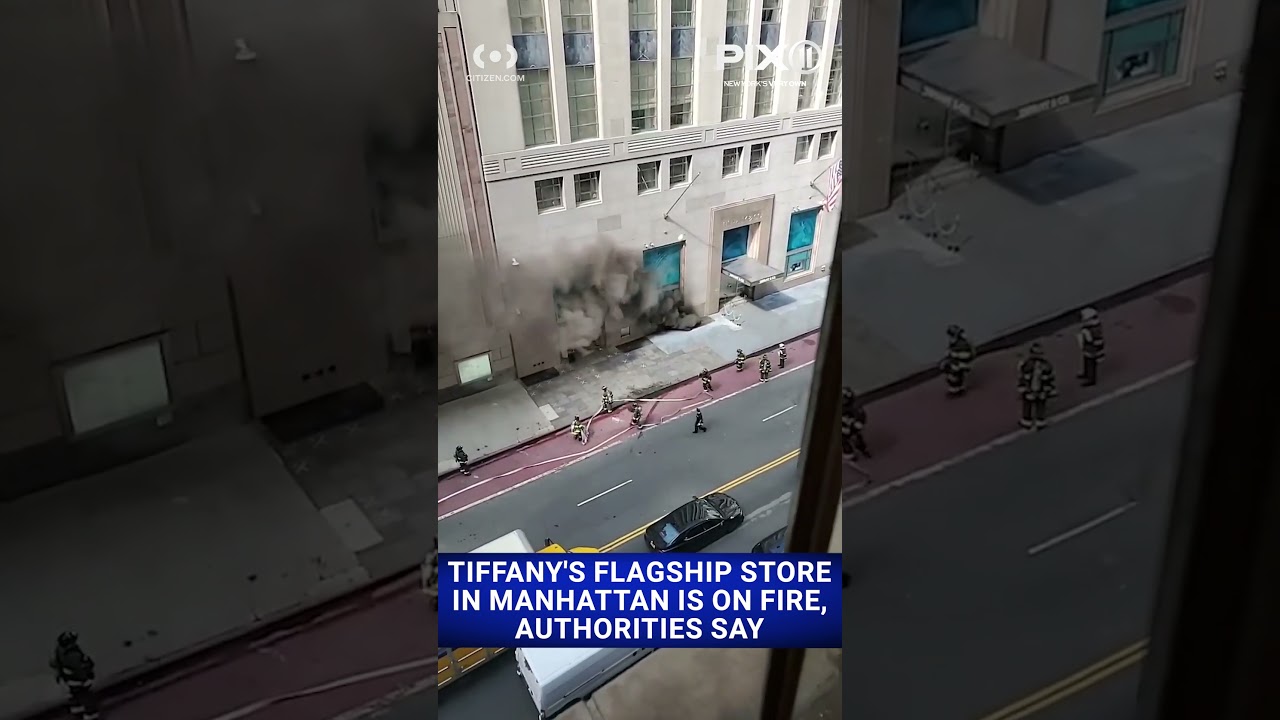 Tiffany's Flagship Store in Manhattan Caught Fire