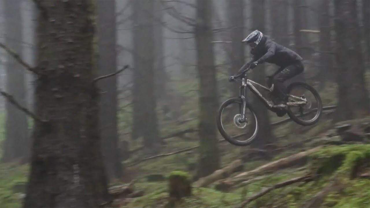 Looks Like A Session? Cam McCaul Introduces The New 2022 Trek Session