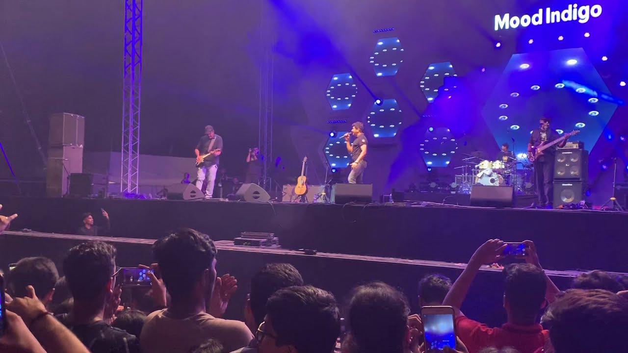 Mera Pehla Pehla Pyaar Hai KK LIVE @IIT BOMBAY