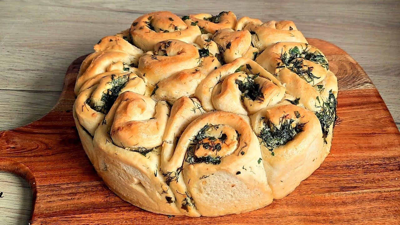 Idealny na Grilla Chlebek Odrywany Ziołowo - Czosnkowy