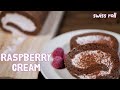 ラズベリークリーム・ロールケーキ☆swiss roll with plenty of raspberry cream.（Modest sweetness）