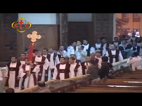 زفة استقبال قداسة البابا تواضروس الثانى خوروس الاكليريكية بقيادة المعلم ابراهيم عياد