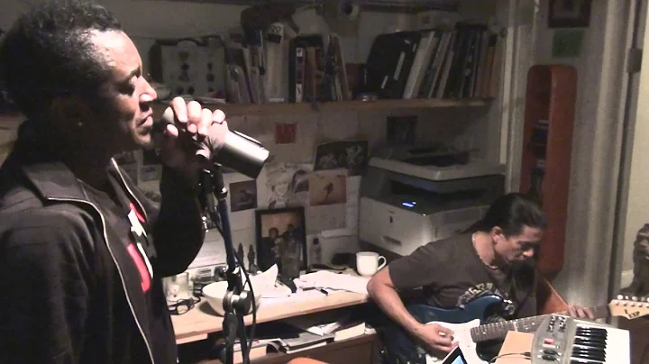THE SYSTEM LIVE 2012. MIC MURPHY - DAVID FRANK - P...