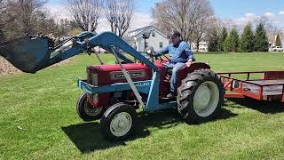 Braun and Helmer Auction Service: 1964 International B-414 Gas WF Tractor Running Video
