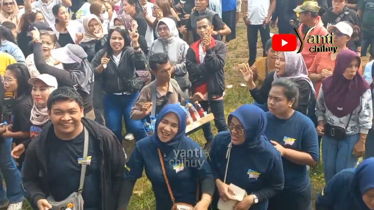 Rindu Berat ~ Yunita Asmara || Familys Group