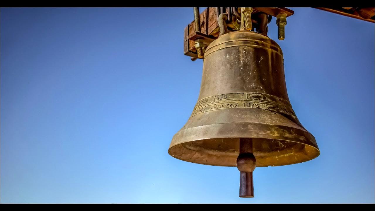 Голос колокола. Дом с колокольчиком. Church Bell. Bells Bells реклама. Колокола лебеди спектакль.