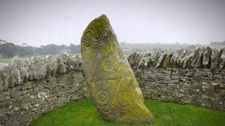 These Mesmerizing Carvings Tell a Mysterious Tribe's Story