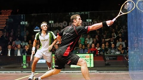 Squash tips: Shot of the century?