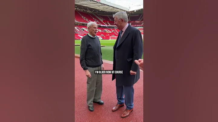 Sir Alex Meets 100-Year-Old Fan, Arthur Lilly ❤️🥺 - DayDayNews