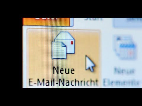 Sachsen-Anhalts Lehrer verwenden offenbar in großem Umfang private E-Mail-Adressen, um mit Schülern,
