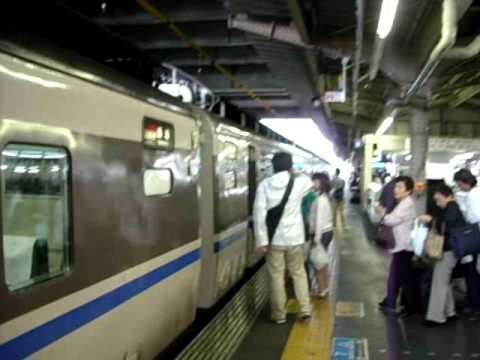 はまかぜ1号 大阪駅入線